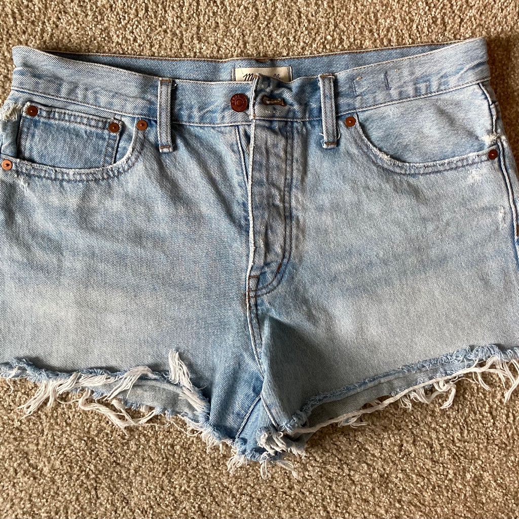 Madewell Relaxed Denim Shorts In Cedarcroft Wash
